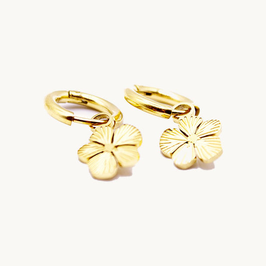 Créoles Myla fleur – Câlin Jewelry